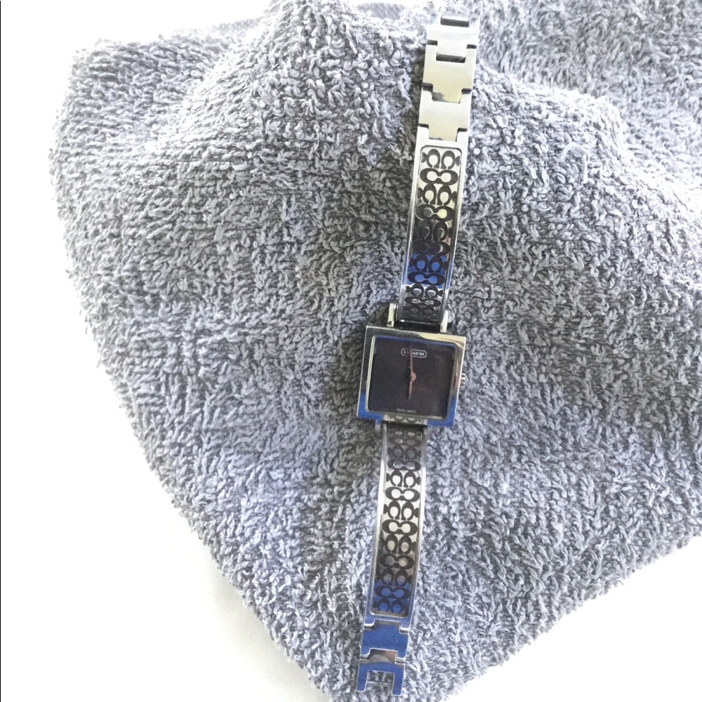 Coach Semibangle Female Watch